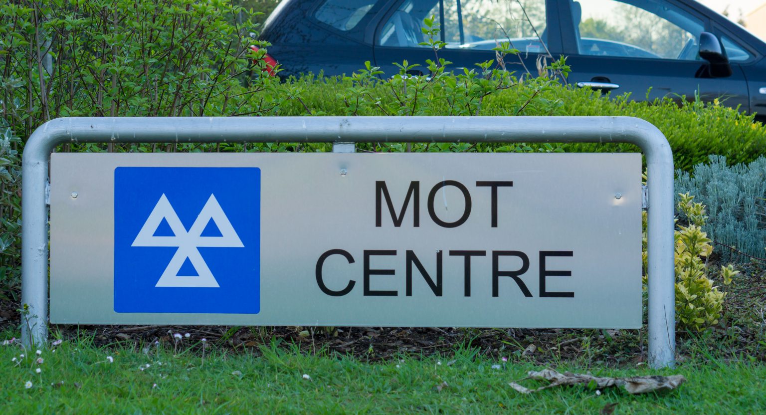DVSA hands five year ban to mechanic who issued fraudulent MOT ...