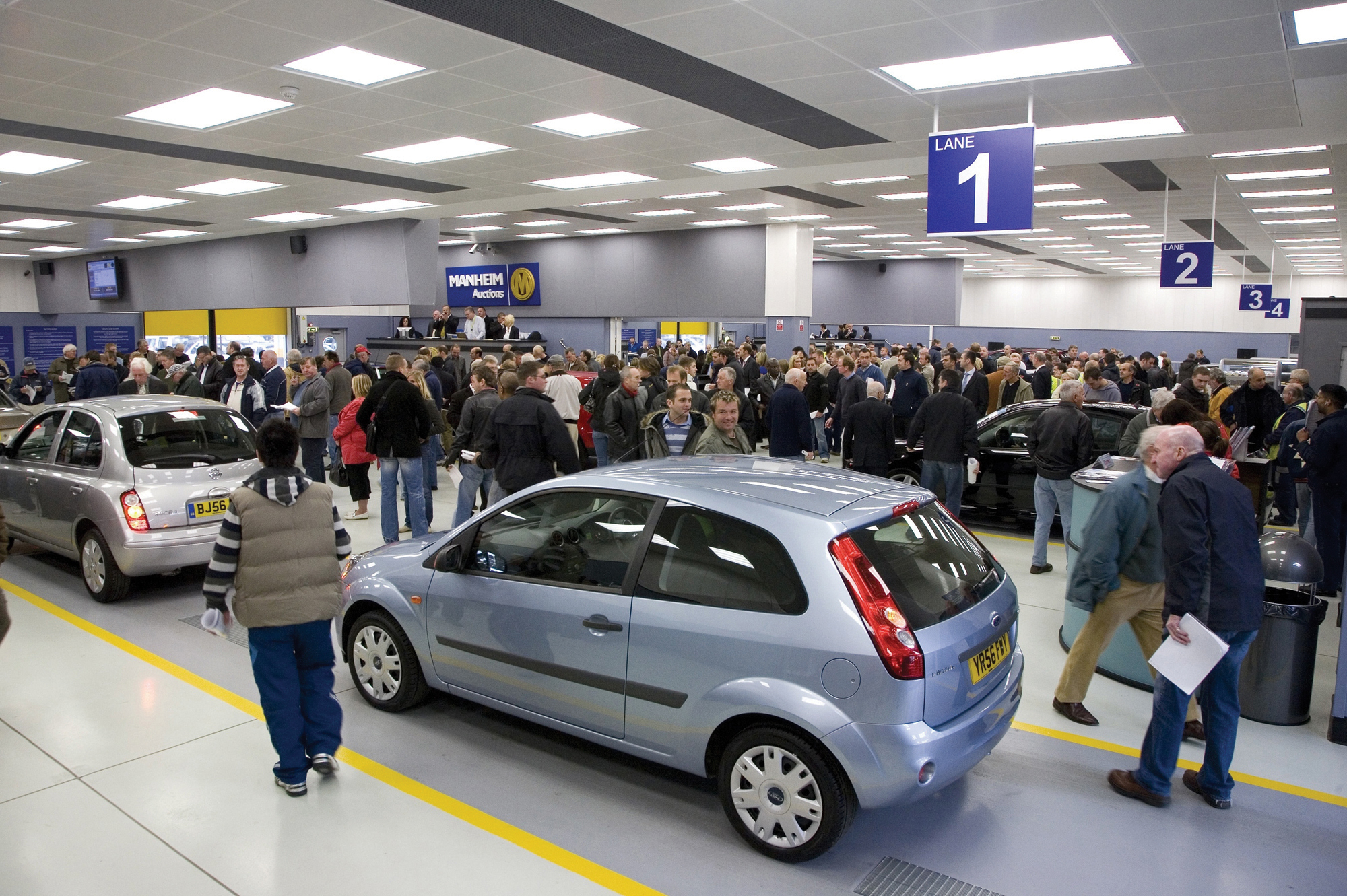 Manheim extends longrunning remarketing deal with Santander Consumer