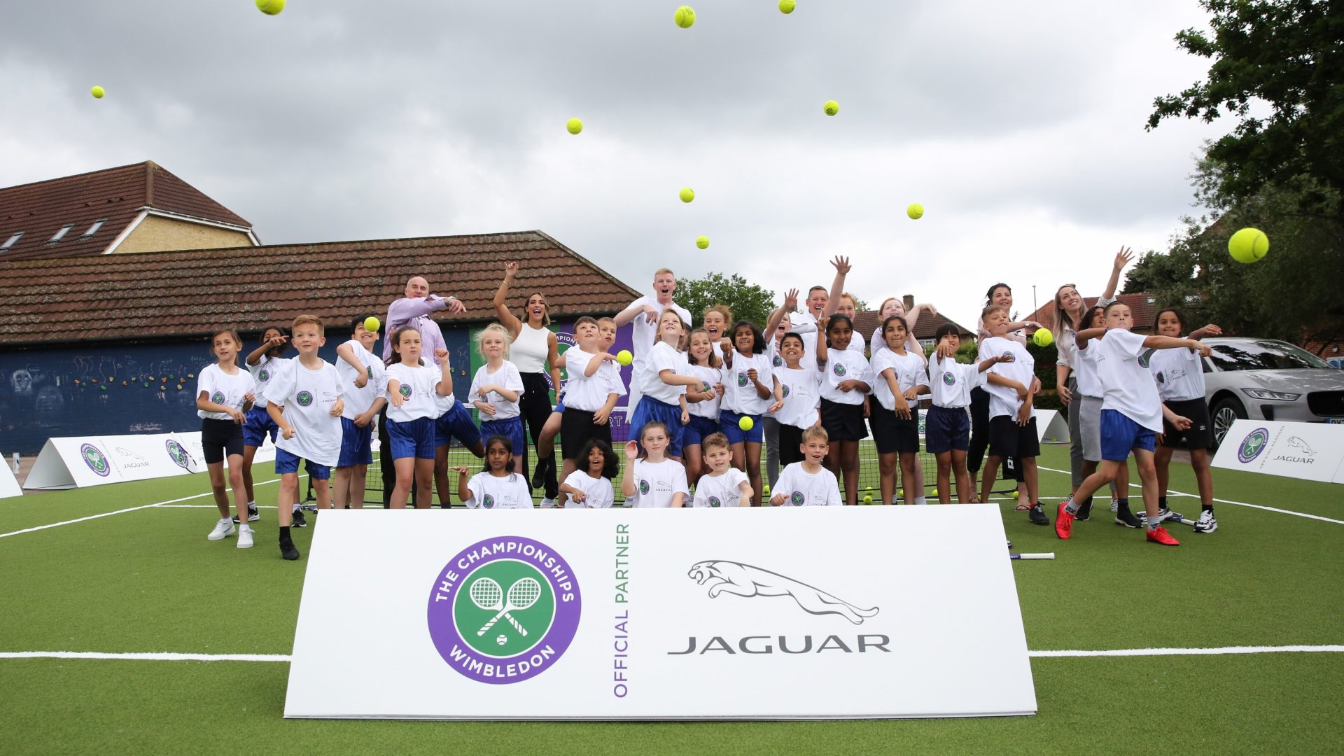 Jaguar dealers 'kit drop' for Wimbledon