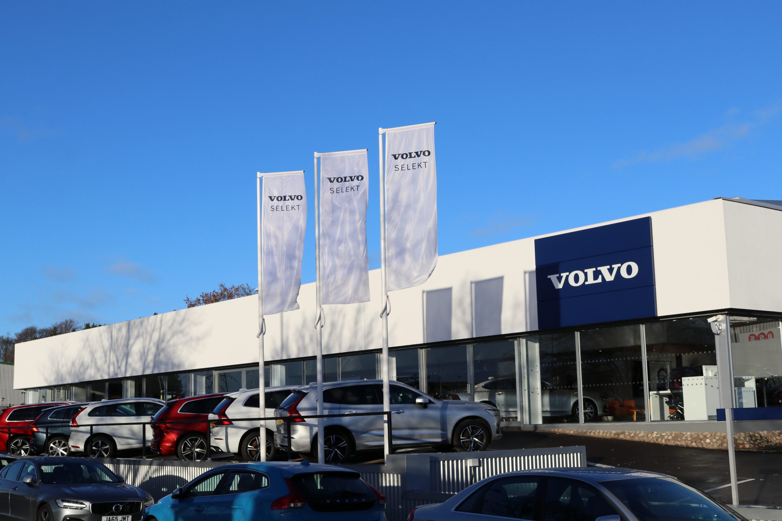 Volvo Cars Dundee moves into stateoftheart new showroom Car Dealer Magazine