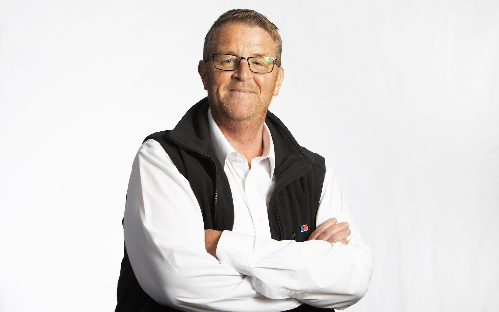 Going, going, gone! Much-loved auctioneer to bring down gavel one last ...