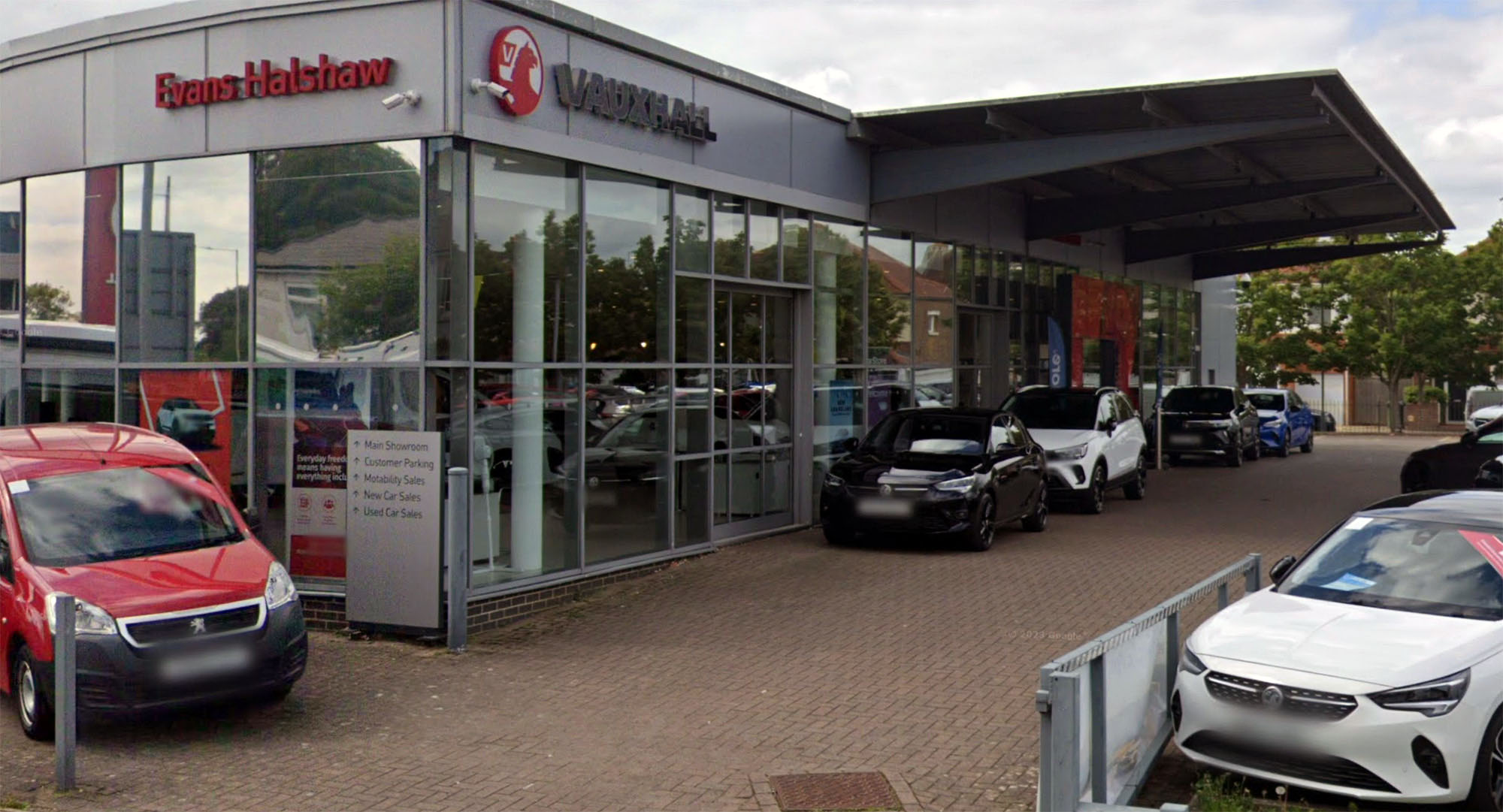 Pendragon completes £397m sale of dealerships and leasing business to