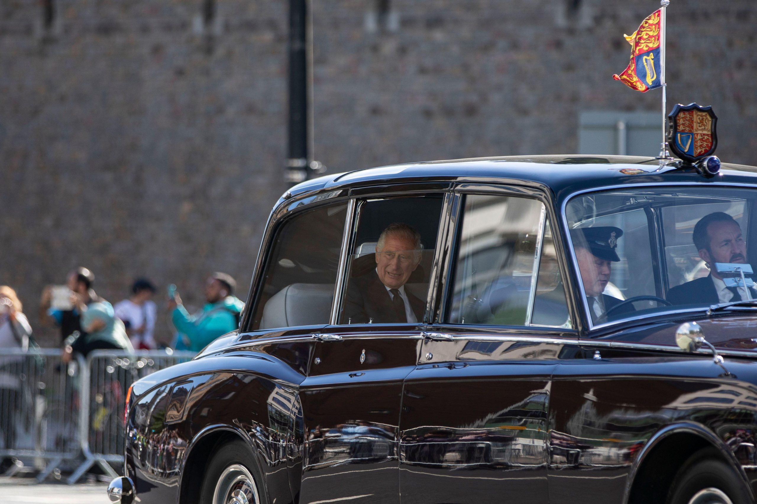 King Charles' Royal Warrant Purge: Unilever And Cadbury Affected - cix1rkt