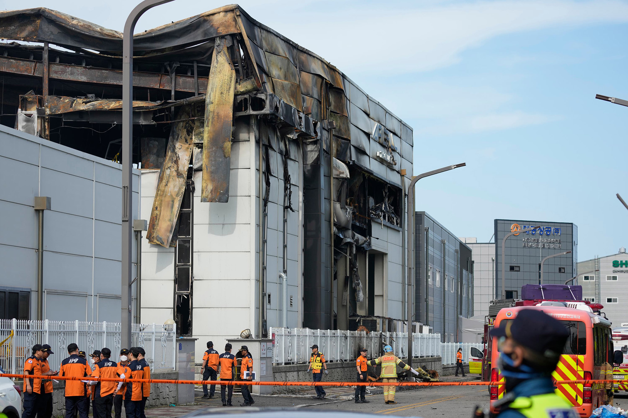 Death toll from lithium battery factory blaze rises as probe into cause ...