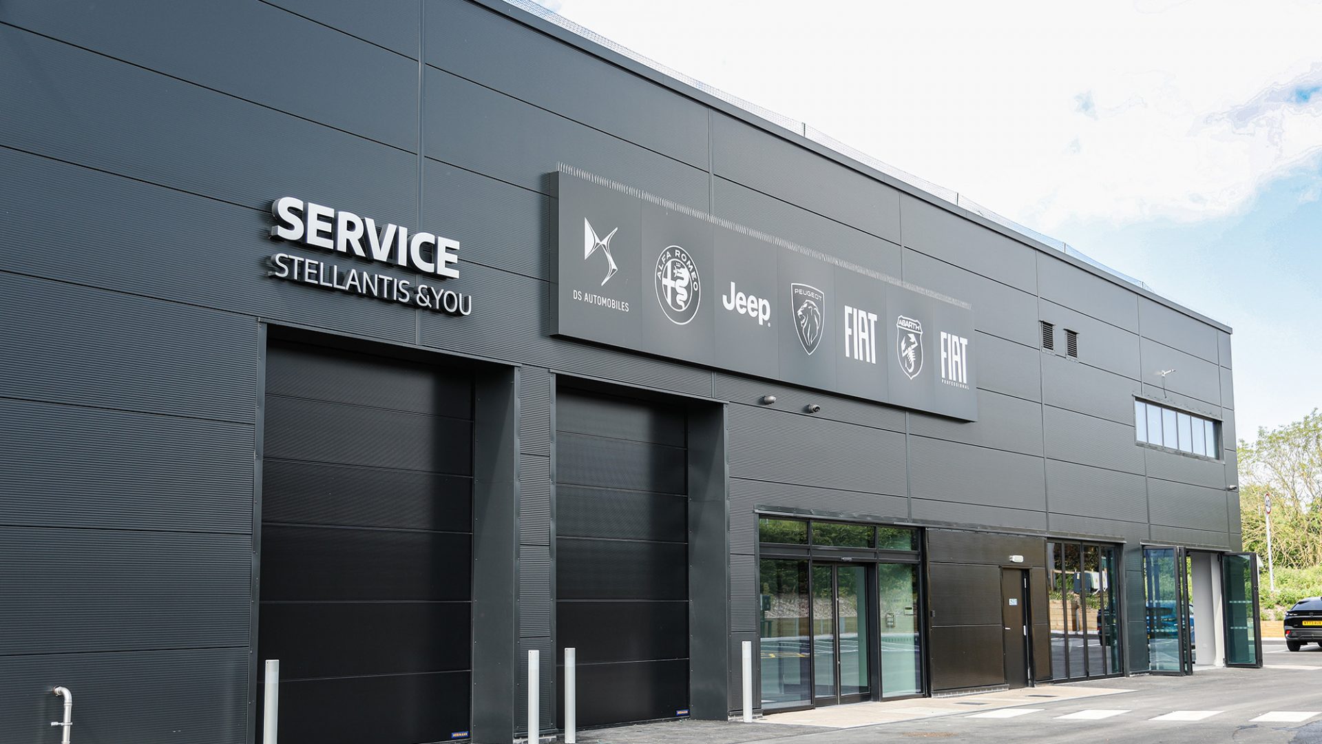 Stellantis And You Bristol Cribbs service area
