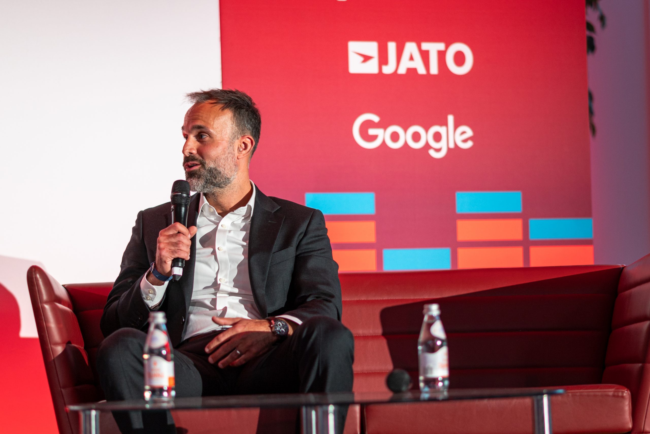 Renault boss says dealers remain 'an intrinsic part of our brand' as Twingo continues EV offensive