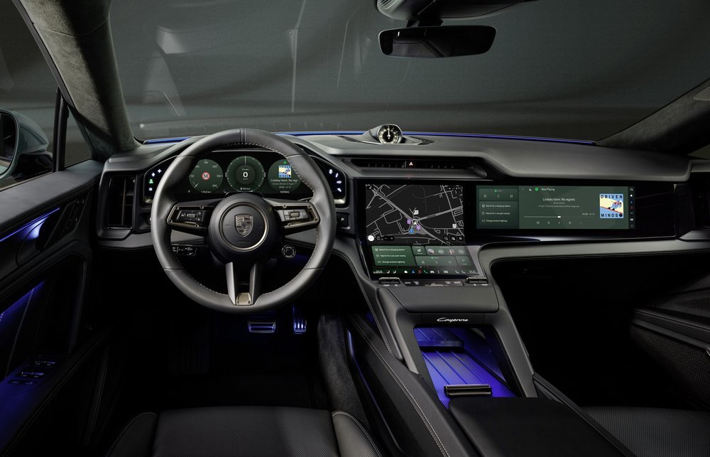 Porsche Cayenne interior 2025