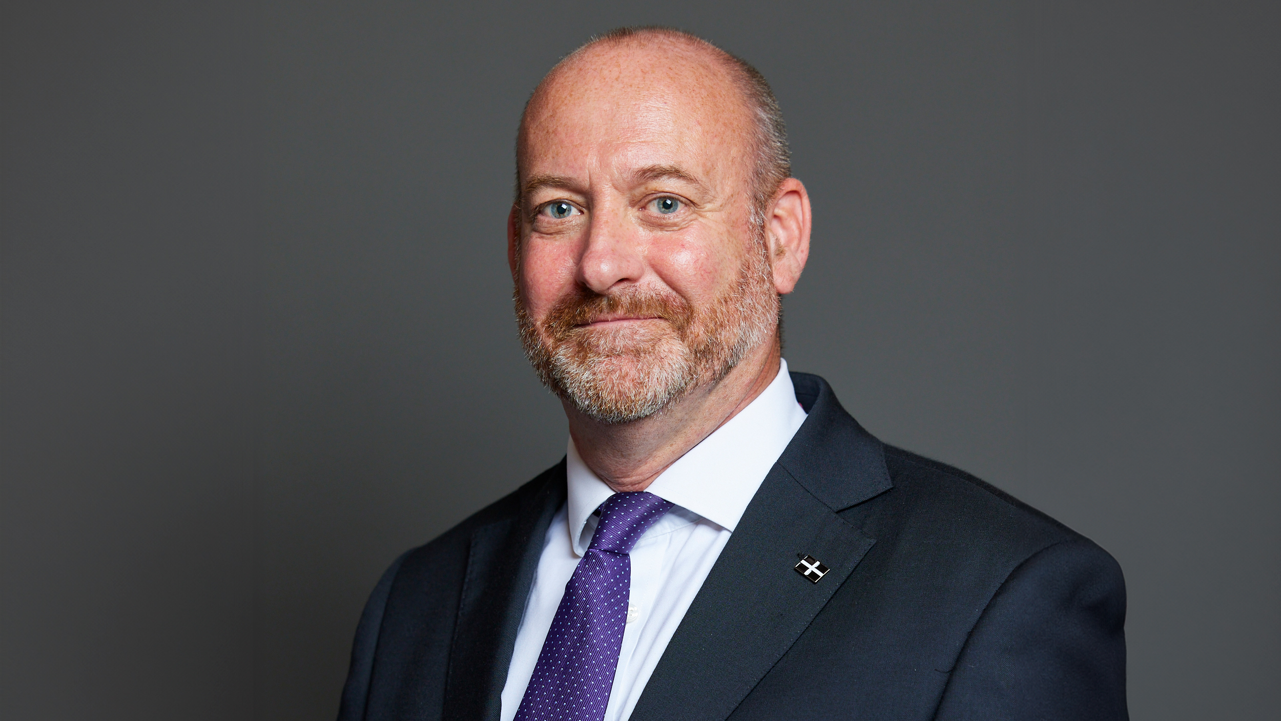Get on the (electric) bus or become a relic, warns Labour MP as he doubles down on 2030 petrol and diesel ban