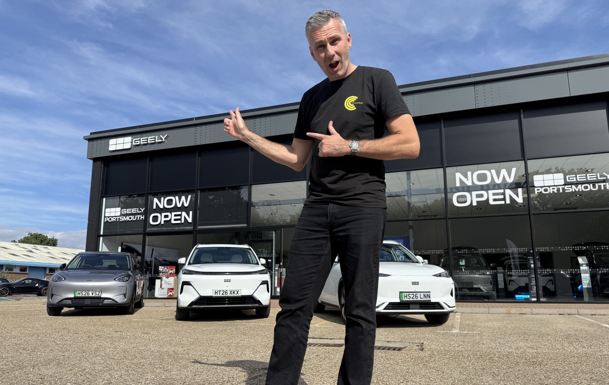 Video: We spend the day inside a brand new Chinese car dealership